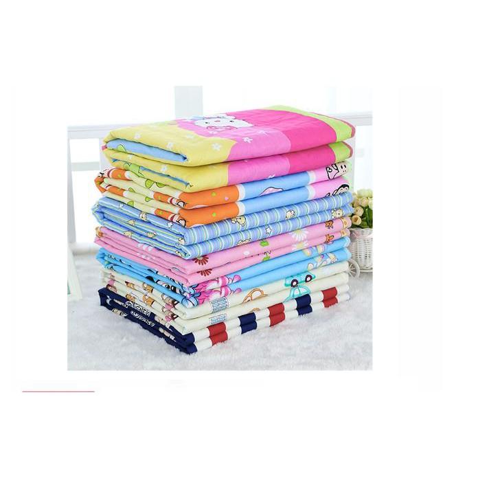 Tấm lót chống thấm 3 lớp đa năng, nhiều hoạ tiết nổi bật, dùng thay thế bỉm, tã, tiện lợi và an toàn cho bé KT 80x120