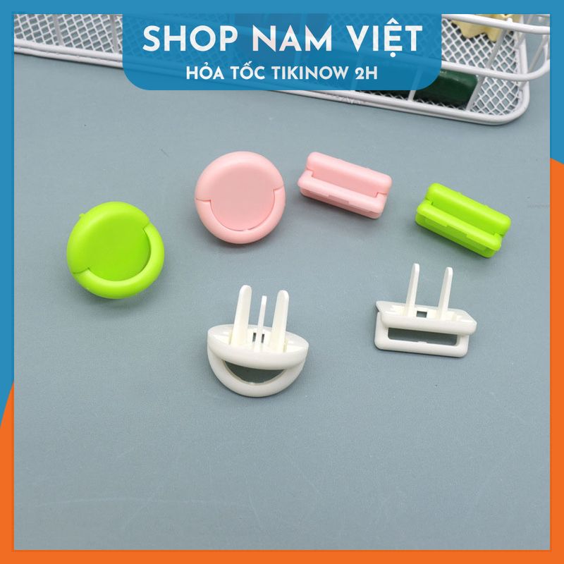 Set 10 Bịt Ổ Điện Chống Giật, Miếng Chặn Ổ Điện Chống Cháy Bảo Vệ An Toàn Cho Bé - Chính Hãng NAVIVU