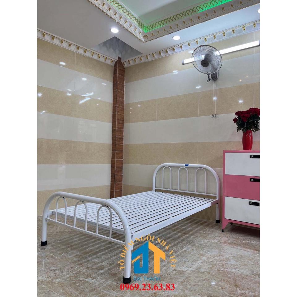 Giường sắt cao cấp mẫu đơn giản 1mx2m - ĐẠI THÀNH