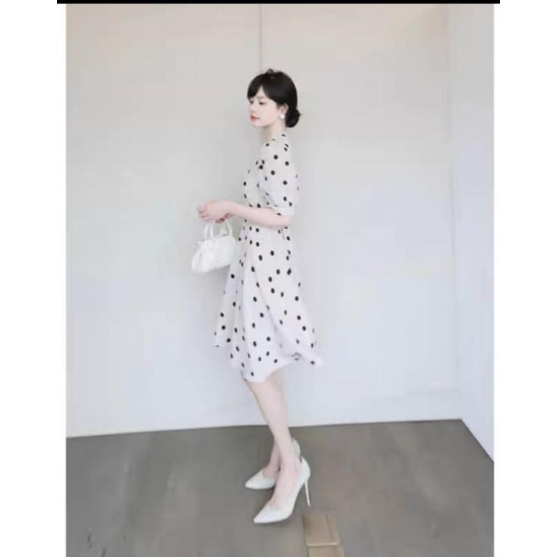 ĐẦM XÒE CHẤM BI CỔ TRỤ