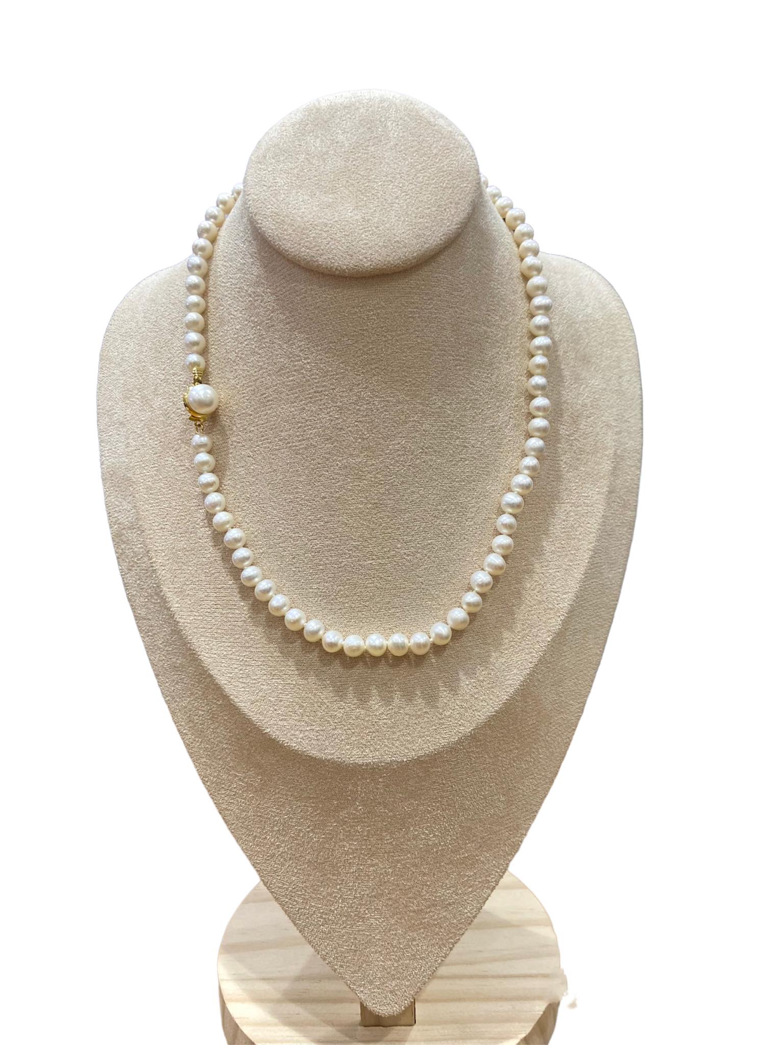 Chuỗi ngọc trai nước ngọt phối khoá kiểu - MOON Jewelry