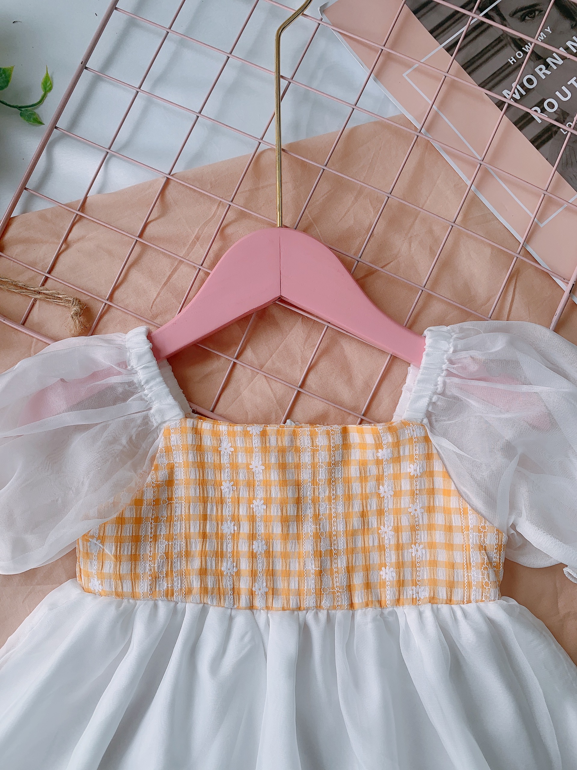 Đầm mùa hè cho bé NHƯ Ý HOUSE'S- váy trẻ em hàng thiết kế đủ size từ 1- 8 tuổi- Váy caro vàng