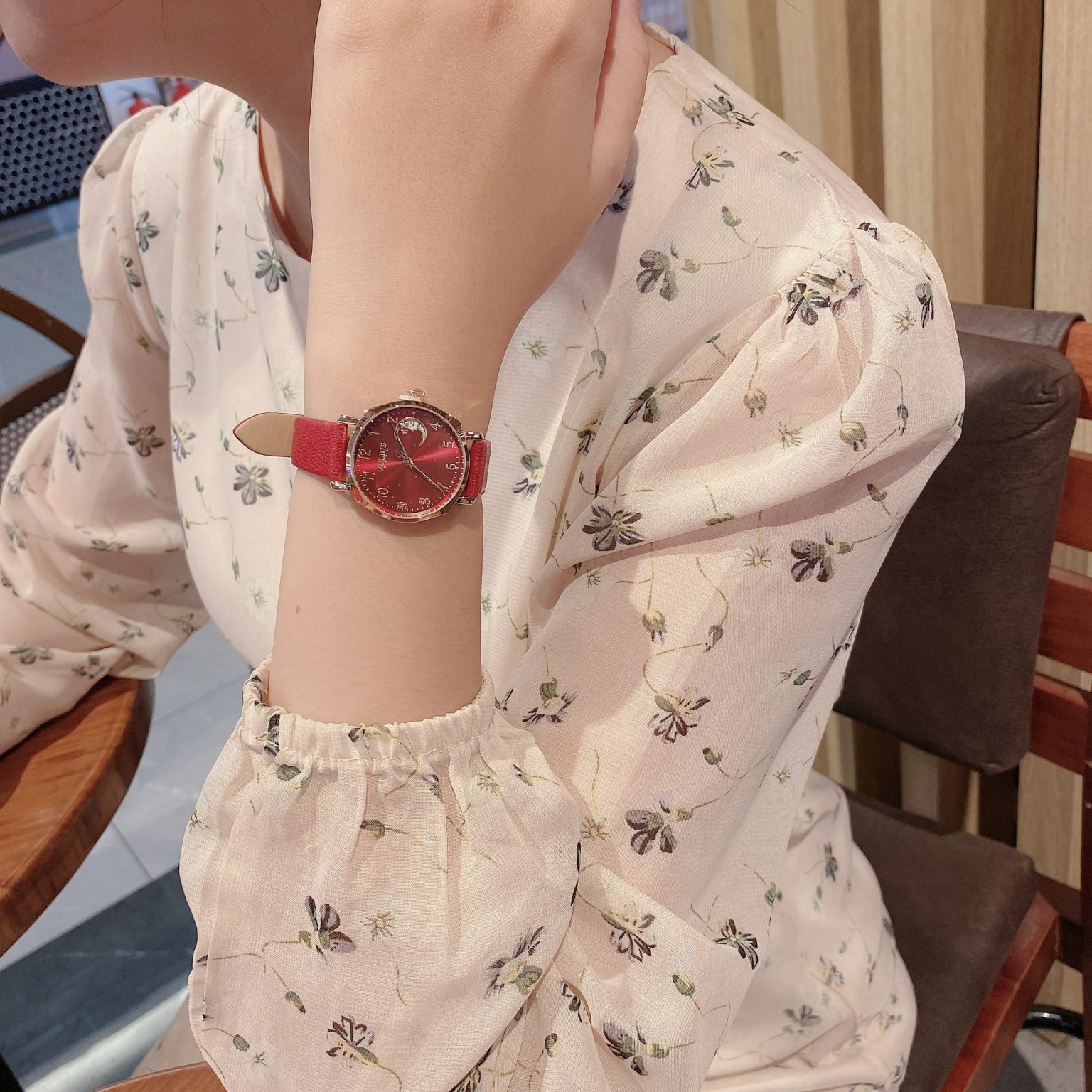 Đồng Hồ Nữ Julius Hàn Quốc JA1211D Dây Da Màu Đỏ