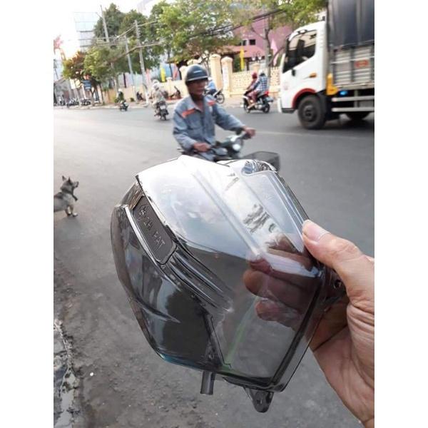 Chụp pô e trong suốt vario loại tốt
