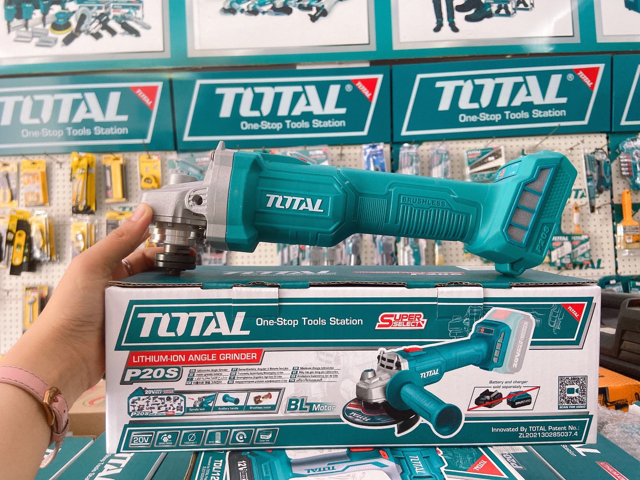Máy mài góc dùng pin Lithium 20V total TAGLI20107 không pin sạc
