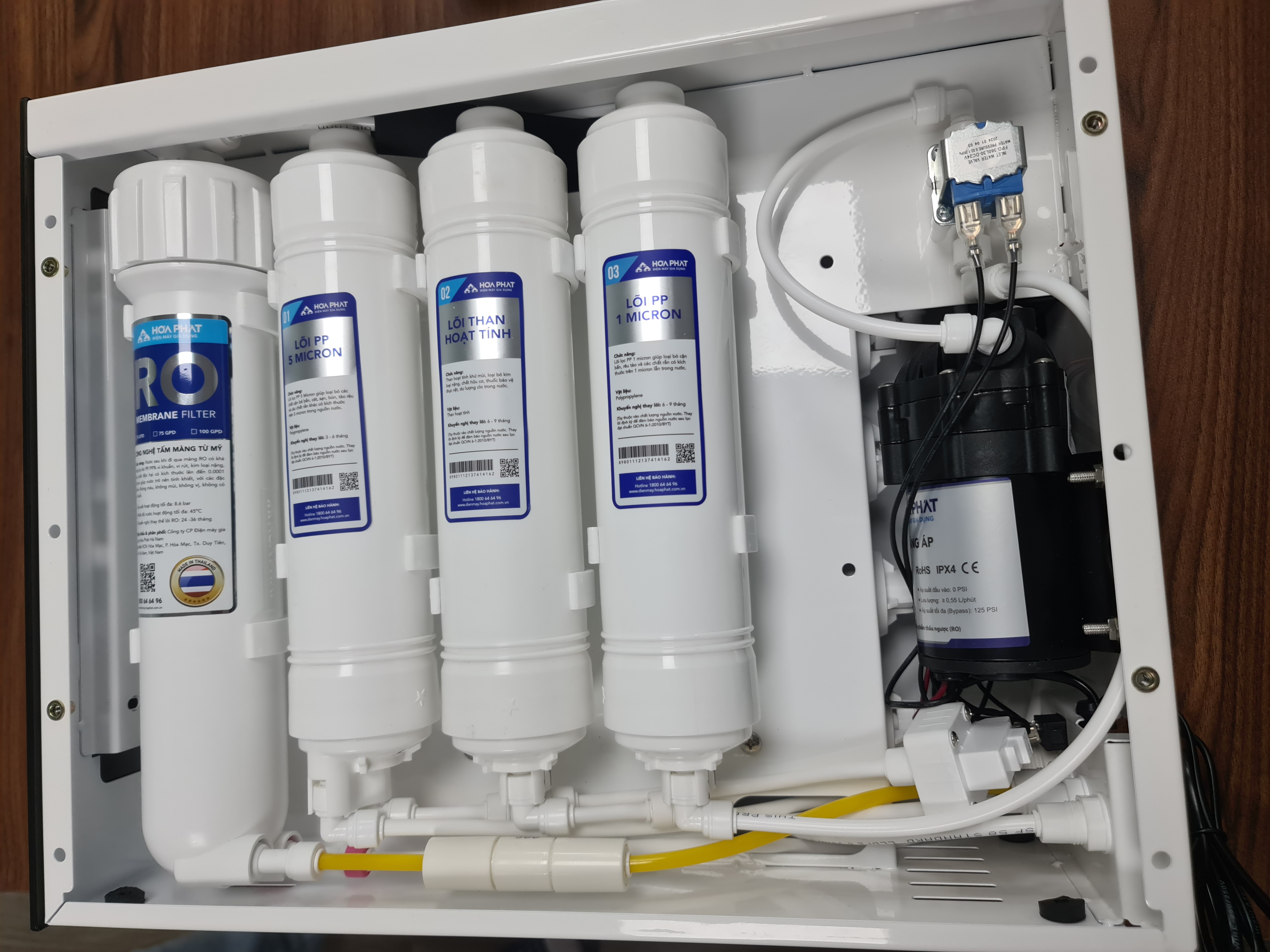 Máy lọc nước RO Hòa Phát để gầm HPU488 - 11 lõi, vỏ thép sơn tĩnh điện - Hàng Chính Hãng - Bảo hành 36 tháng