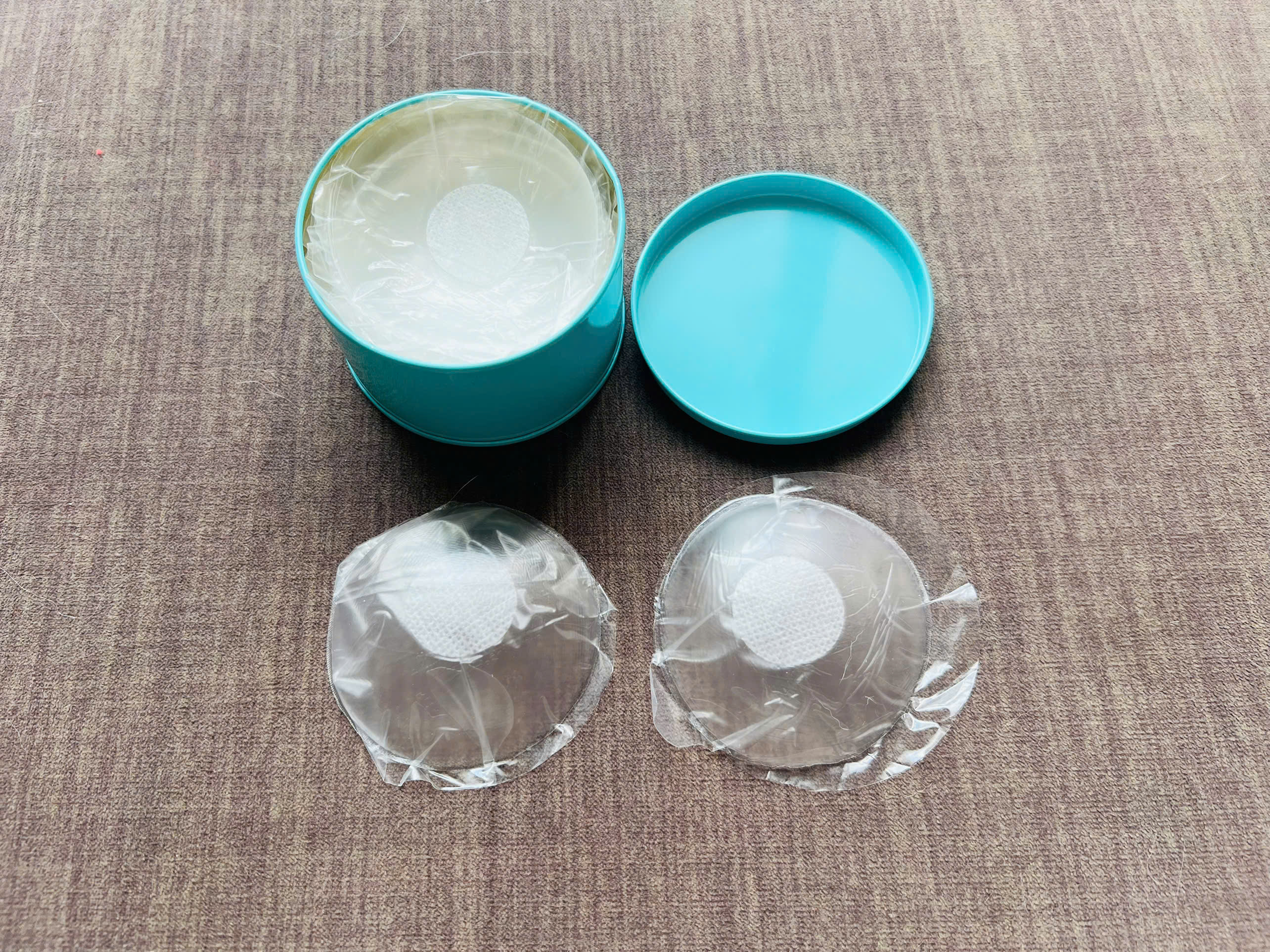 MIẾNG DÁN NGỰC TRONG SUỐT HÌNH TRÒN CỰC CHẮC VÀ XINH DÀNH CHO NỮ