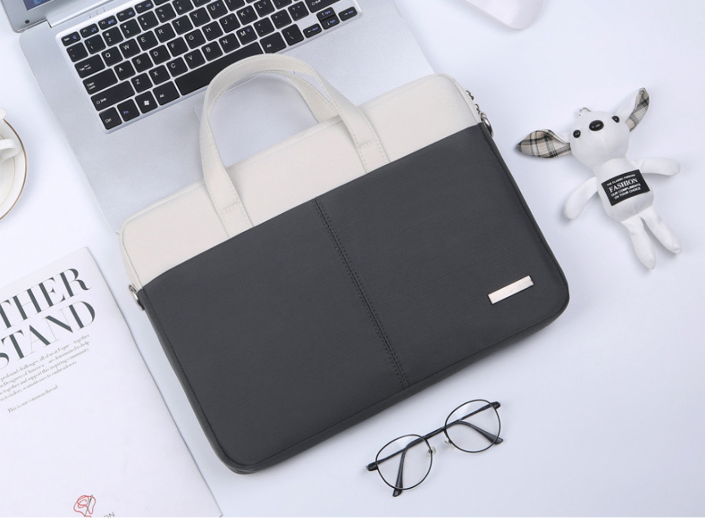 Túi chống sốc dành cho laptop macbook kèm gấu bông siêu cute đáng yêu