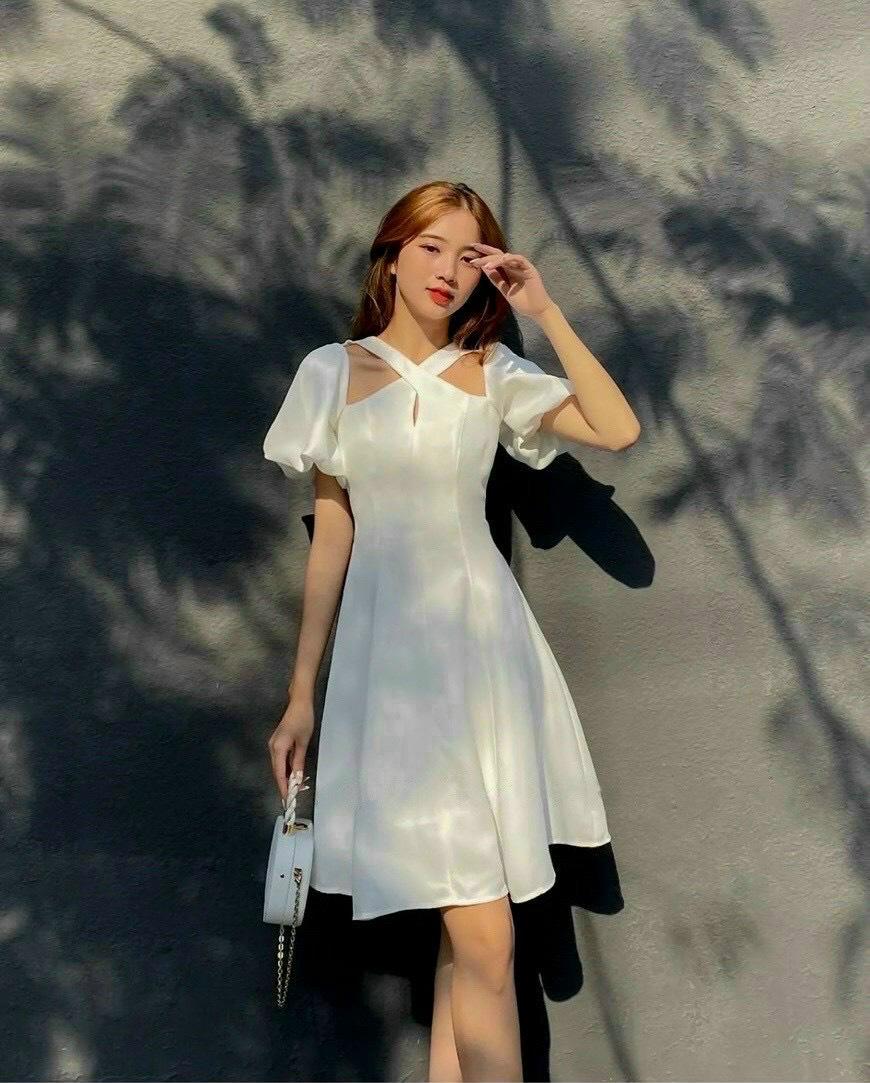 ĐẦM XÒE CHÉO DÂY CỔ TAY PHỒNG 14451