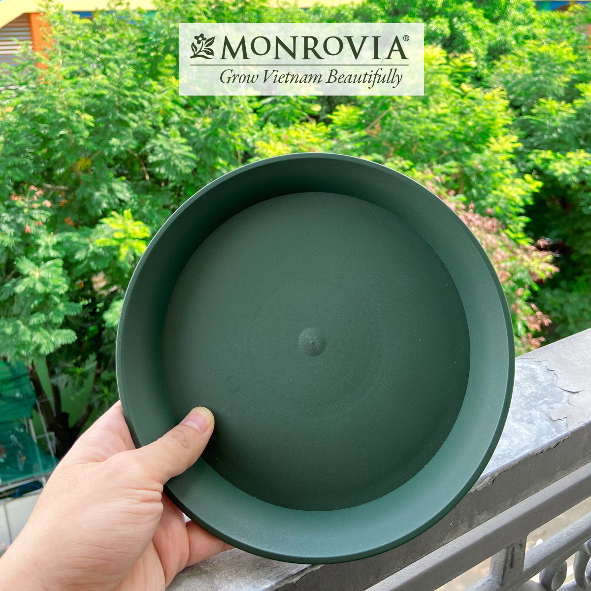 3 Đĩa lót chậu MONROVIA 2 Gallon, Dòng M-series, chậu nhựa trồng cây, chậu cây cảnh mini, để bàn, treo ban công, treo tường, cao cấp, chính hãng thương hiệu MONROVIA