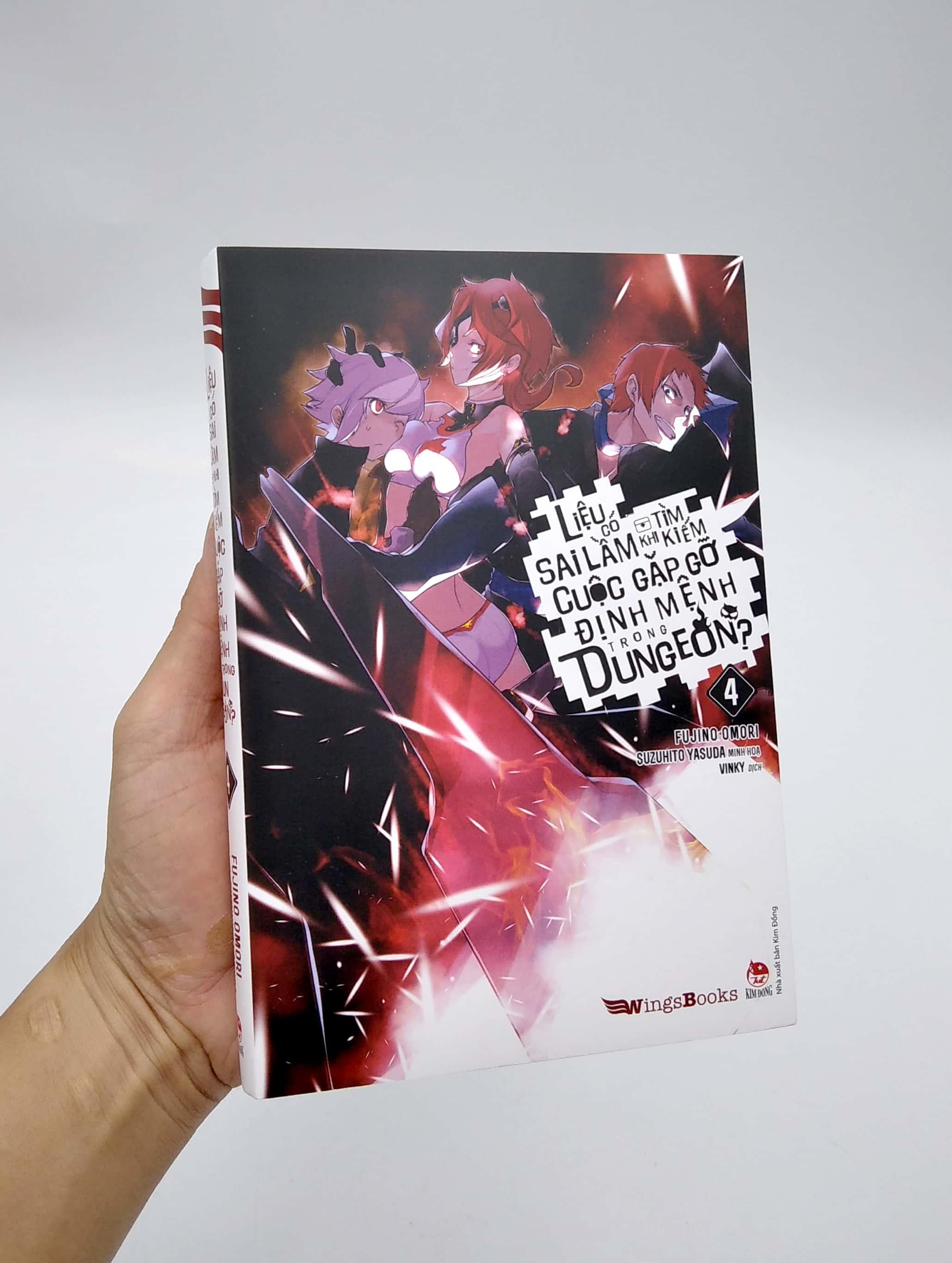 Sách Liệu Có Sai Lầm Khi Tìm Kiếm Cuộc Gặp Gỡ Định Mệnh Trong Dungeon? – Tập 4 (Bản Phổ Thông) [Tặng Bookmark