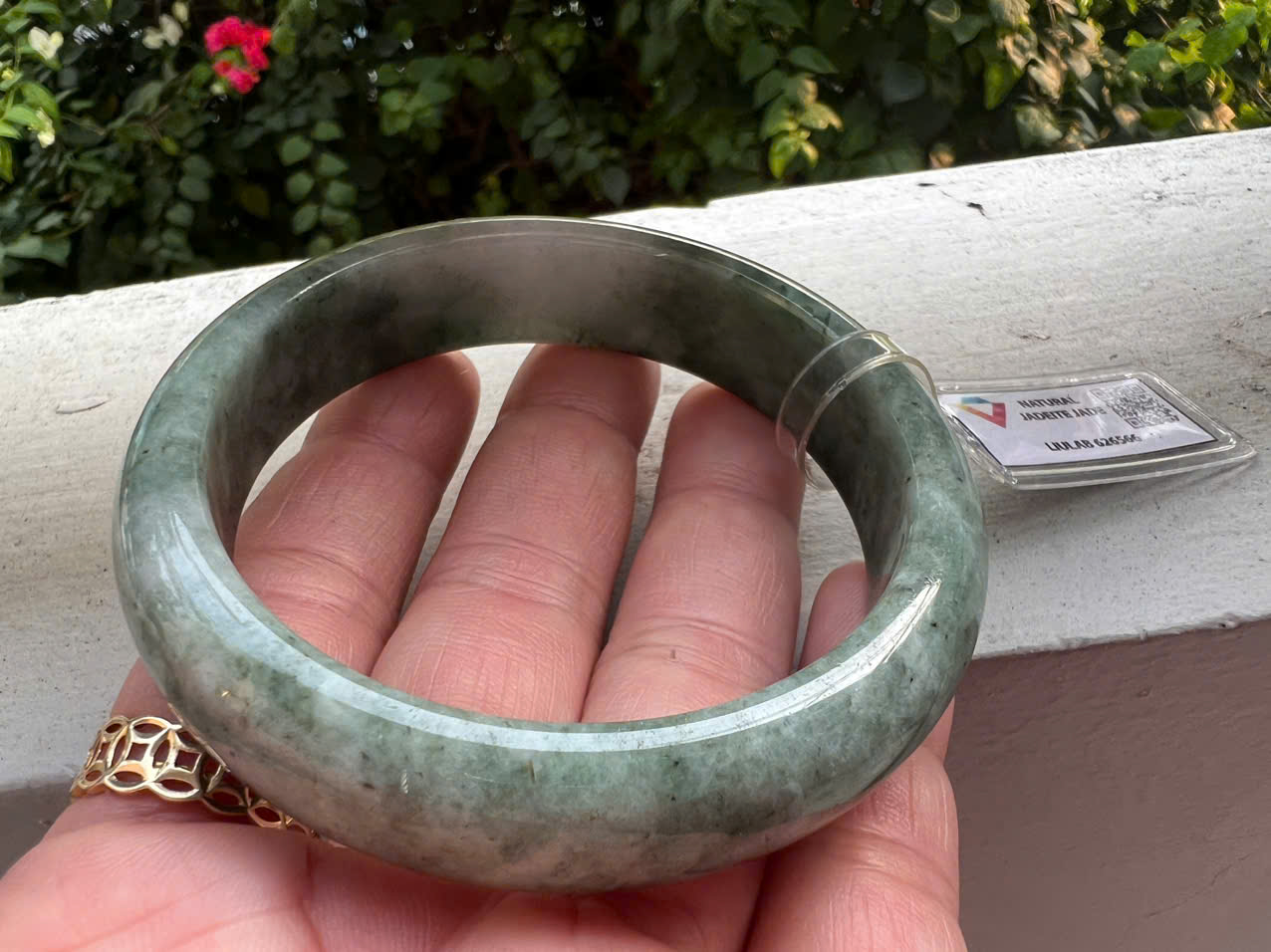 Vòng Tay Nữ Đá Cẩm Thạch Tự Nhiên Bản Hẹ Type A Ni 56mm Cao 14mm Dầy 8mm Kiểm Định Liulab 626566 Màu Xanh Đậm Bông Trắng bóng sang đẹp xinh xắn các Chị mệnh Kim mệnh Thủy 53kg - 59kg đeo tay sang sịn ạ