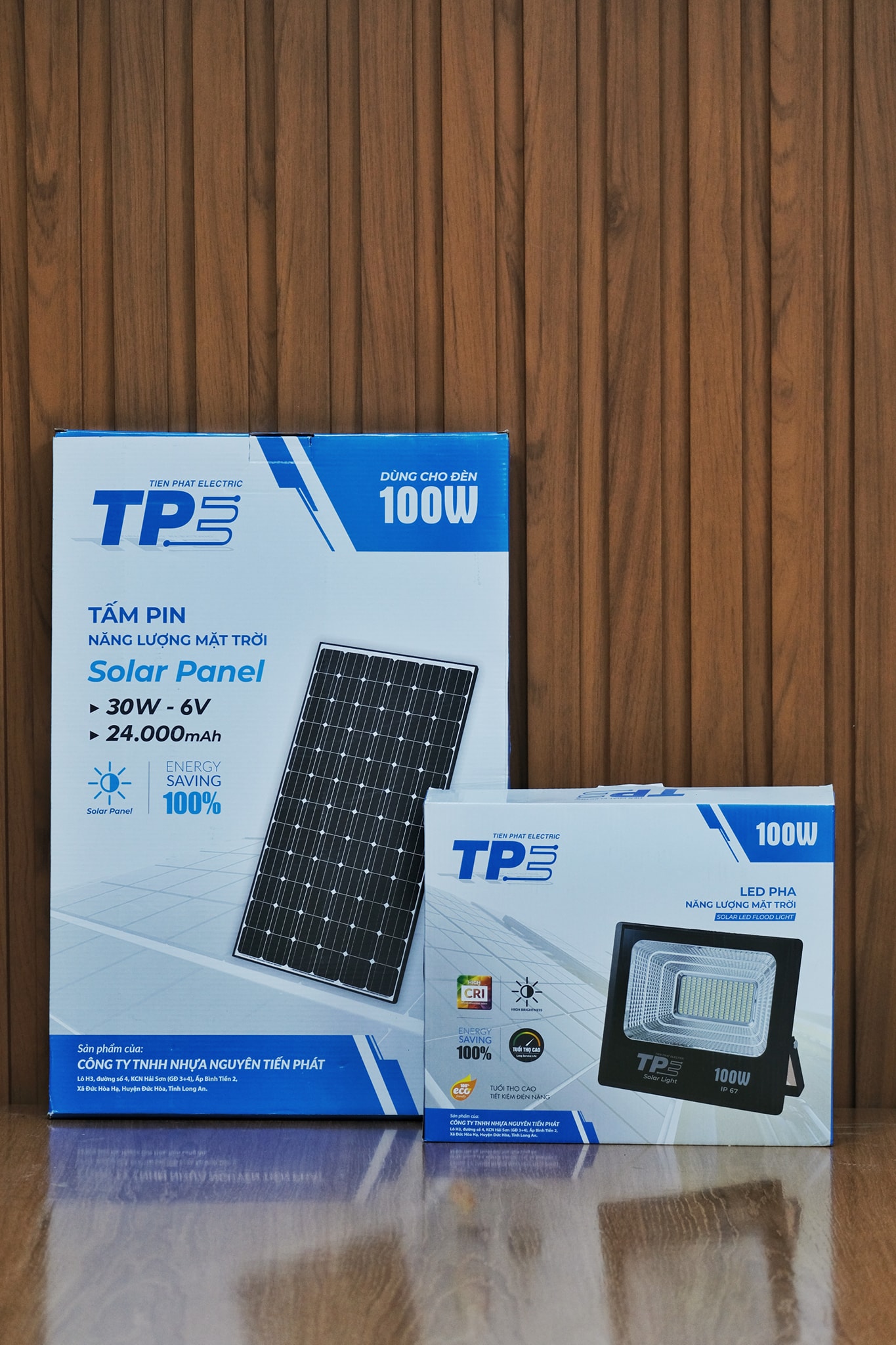 Đèn Pha - Năng Lượng Mặt Trời, Thương hiệu (TPE) Tiến Phát 60W, 100W, 200W chính hãng