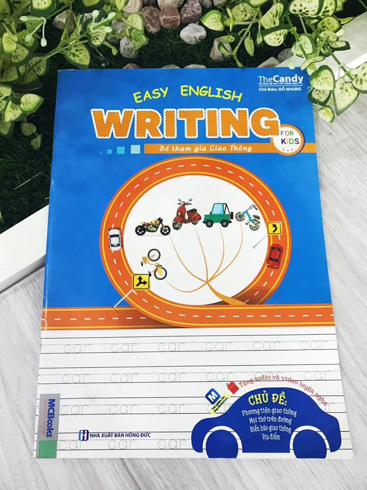 Bộ 6 cuốn tập viết “Easy English Writing For Kid” TV