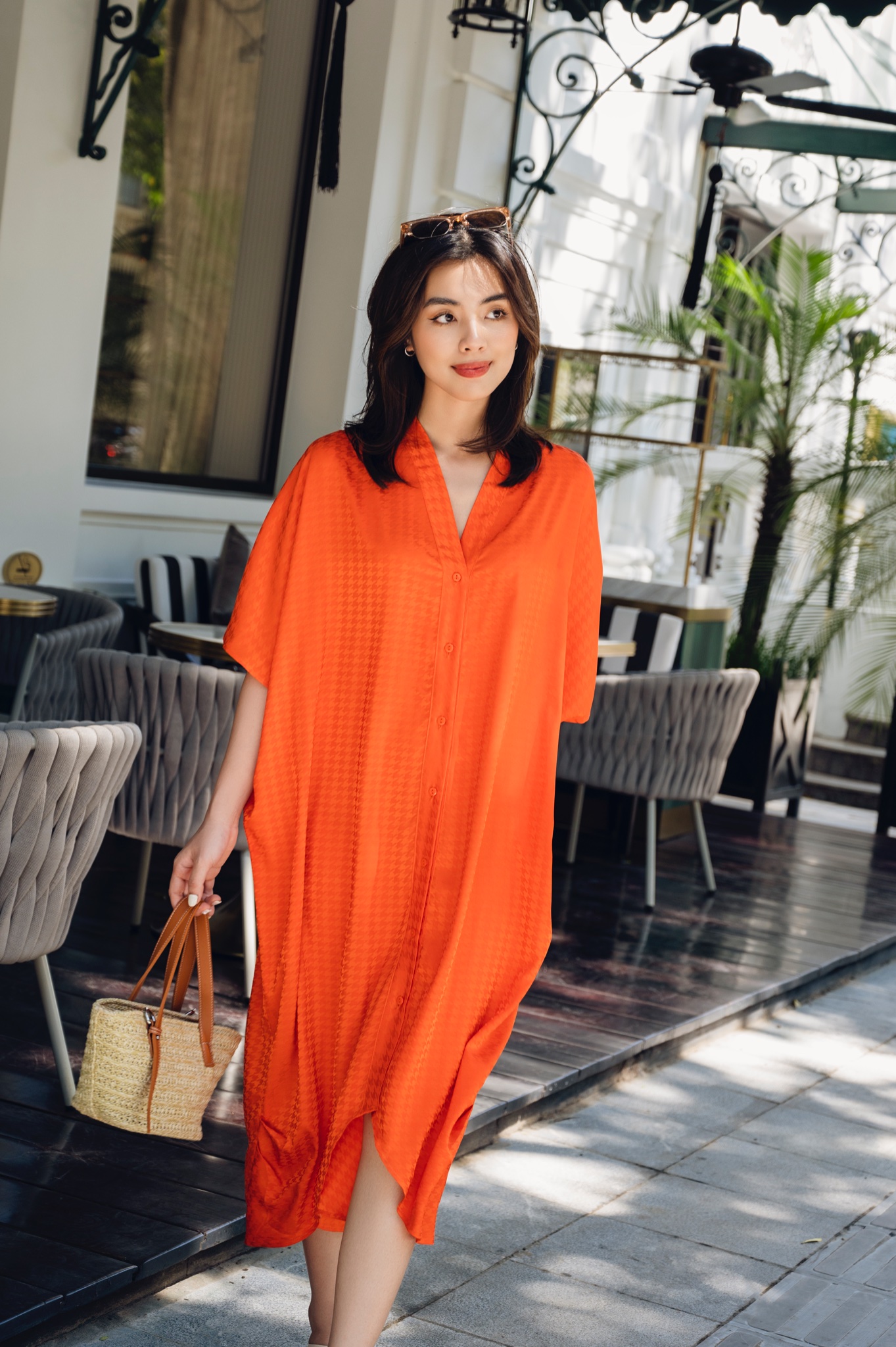 Áo choàng cánh dơi lụa ziczac cam