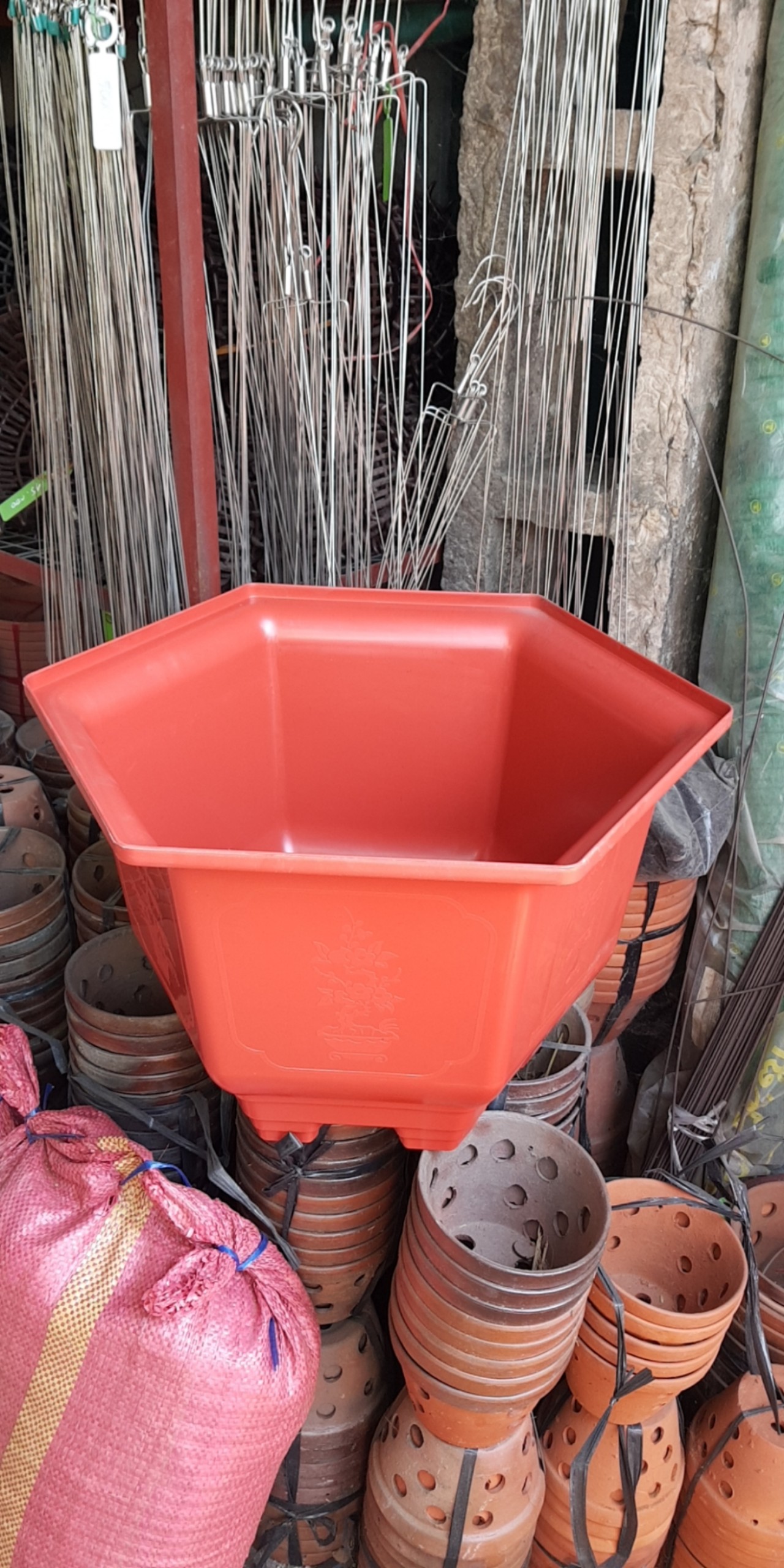 Chậu nhựa Bình Thuận LG 22
