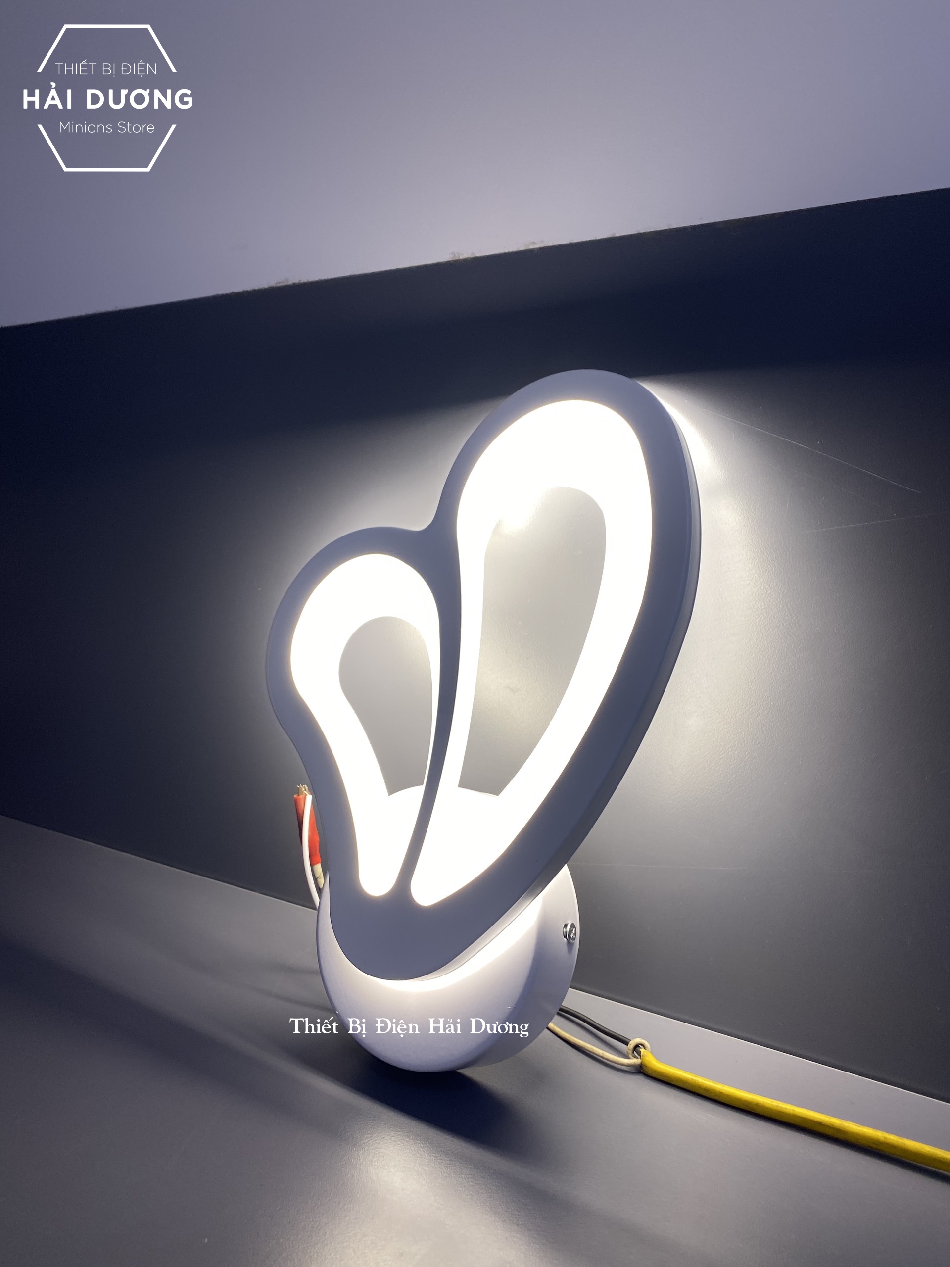 Đèn Trang Trí Gắn Tường Hình Cánh Bướm DT01 - 3 Chế Độ Ánh Sáng - Treo tường phòng khách, phòng ngủ