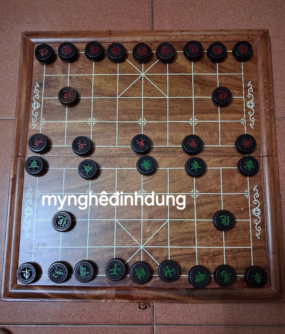 Combo bộ bàn cờ tướng gỗ hương đá  + quân gỗ trắc đỏ đen víp