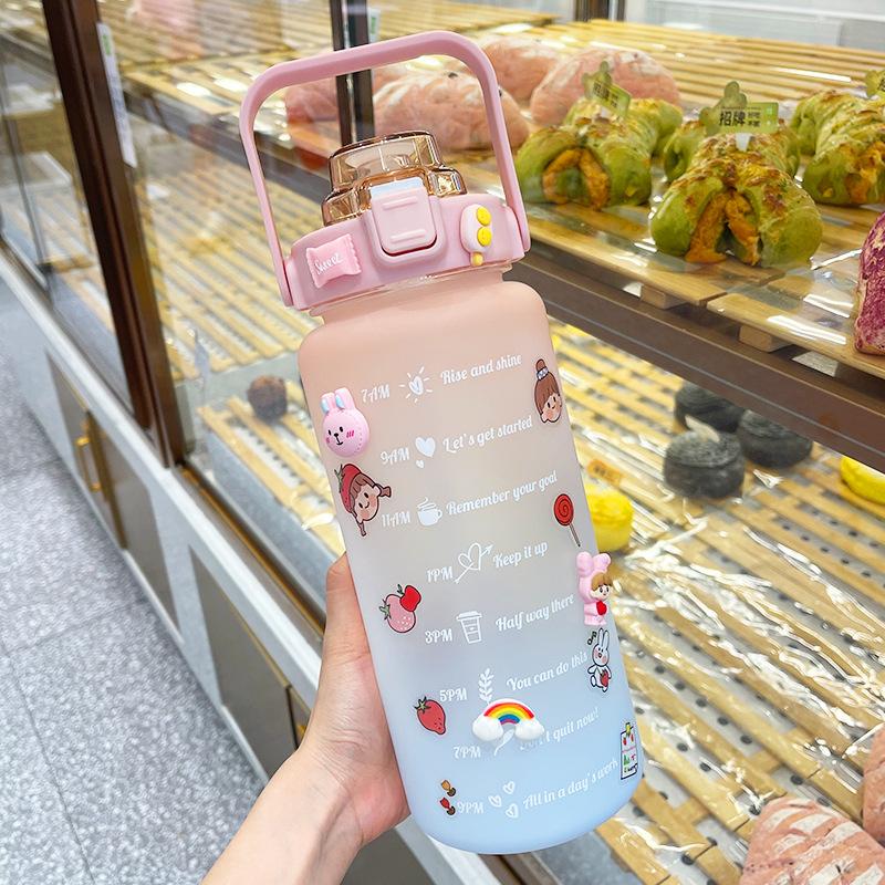 2L Lớn Bình Nước Dễ Thương Có Ống Hút Cho Bé Gái Thể Thao Nhiệt Drinkware Du Lịch Lsotherm Bình Kid Nước Uống Bầu Tập Gym cốc Nhựa