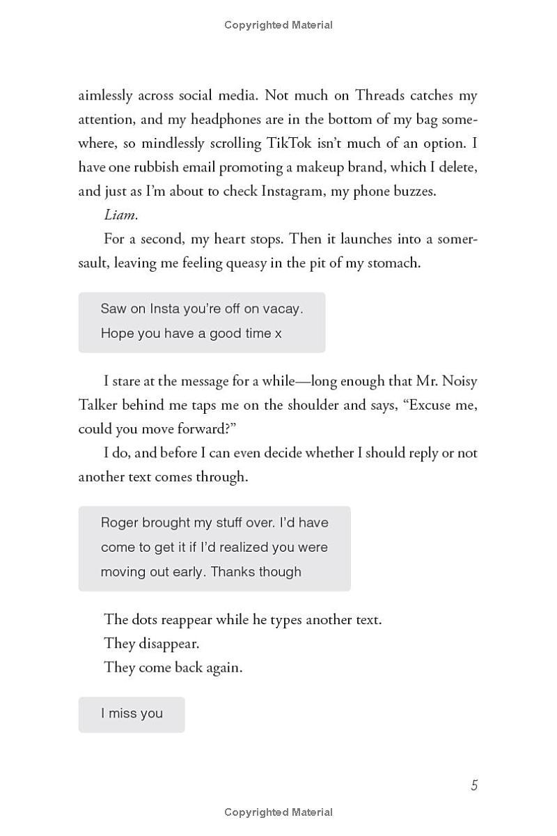 Sách ngoại văn: Beach Cute