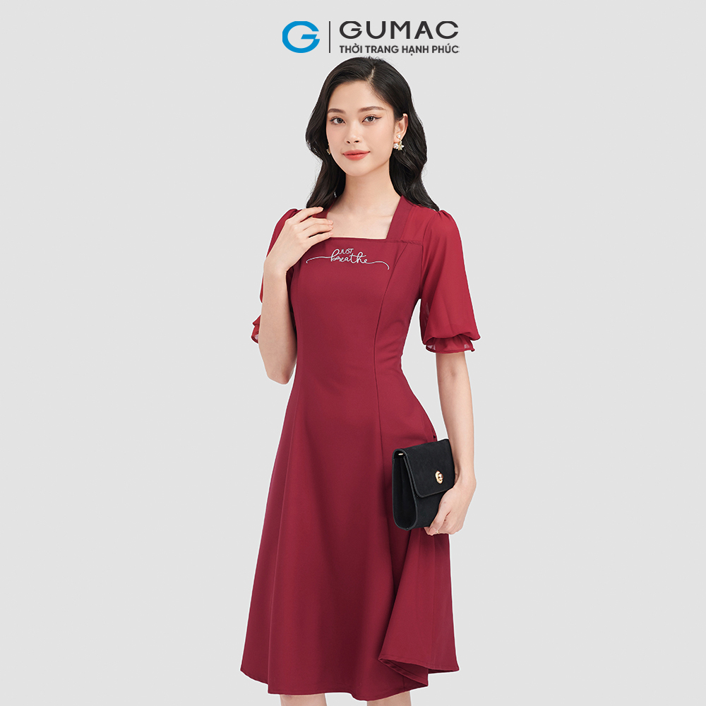 Đầm xòe nhẹ GUMAC LD0912 thêu just breathe nhẹ nhàng