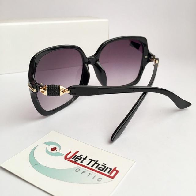 Kính nữ thời trang form vuông