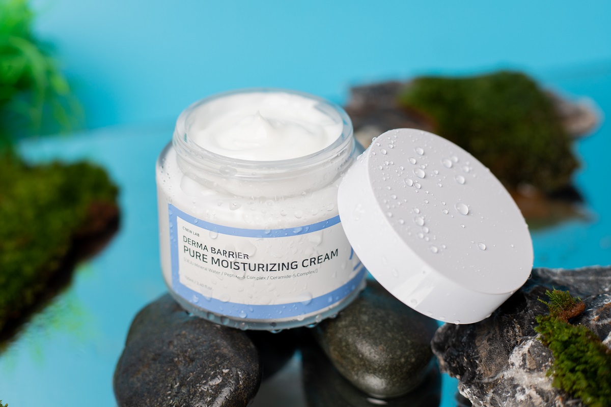 Combo Dưỡng Da Siêu Dịu Nhẹ Bộ 2 Sản Phẩm C'NEW LAB Giúp Trắng Da, Cấp Ẩm, Cung Cấp Dưỡng Chất Cần Thiết Cho Da