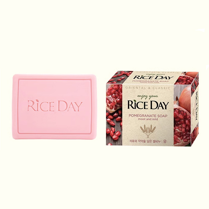 Xà phòng tắm và rửa mặt hương sen Rice Day Soap giúp cải thiện tình trạng mụn hiệu quả Hàn Quốc 100g