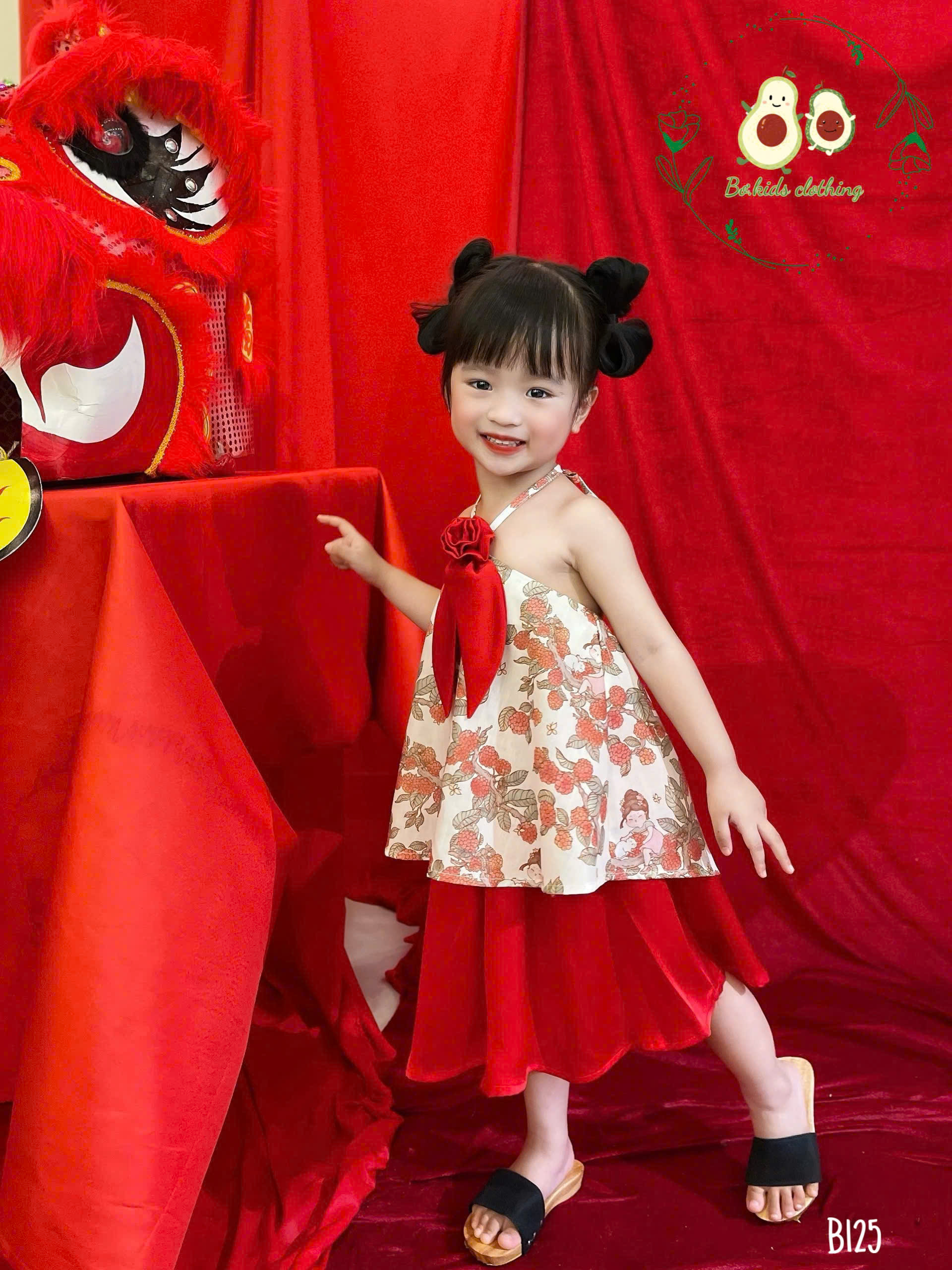 Đầm cổ yếm 2 tầng cho bé gái mặc lễ tết noel giáng sinh năm mới dự tiệc biễu diễn từ 10-40kg chất lụa mềm