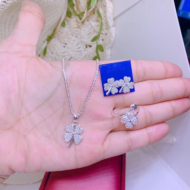 BỘ TRANG SỨC CỎ 4 LÁ BẠC TA GỒM DÂY CHUYỀN NHẪN BÔNG TAI -