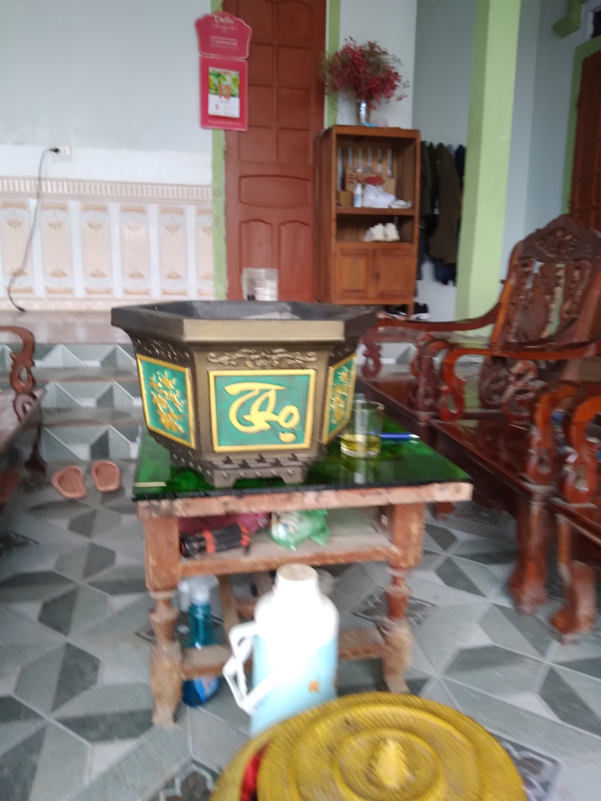 Khuôn chậu lục giác 35cm , khuôn đầy đủ lòng trong, đa dạng hoa văn, dễ dàng thi công