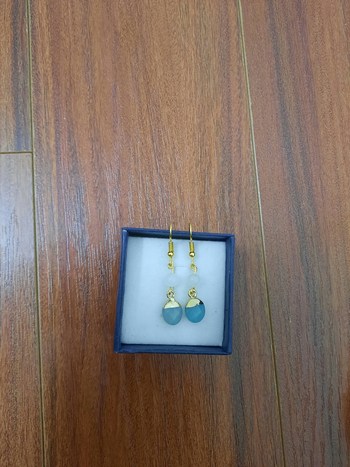 Bông tai trang sức đá tự nhiên cao cấp