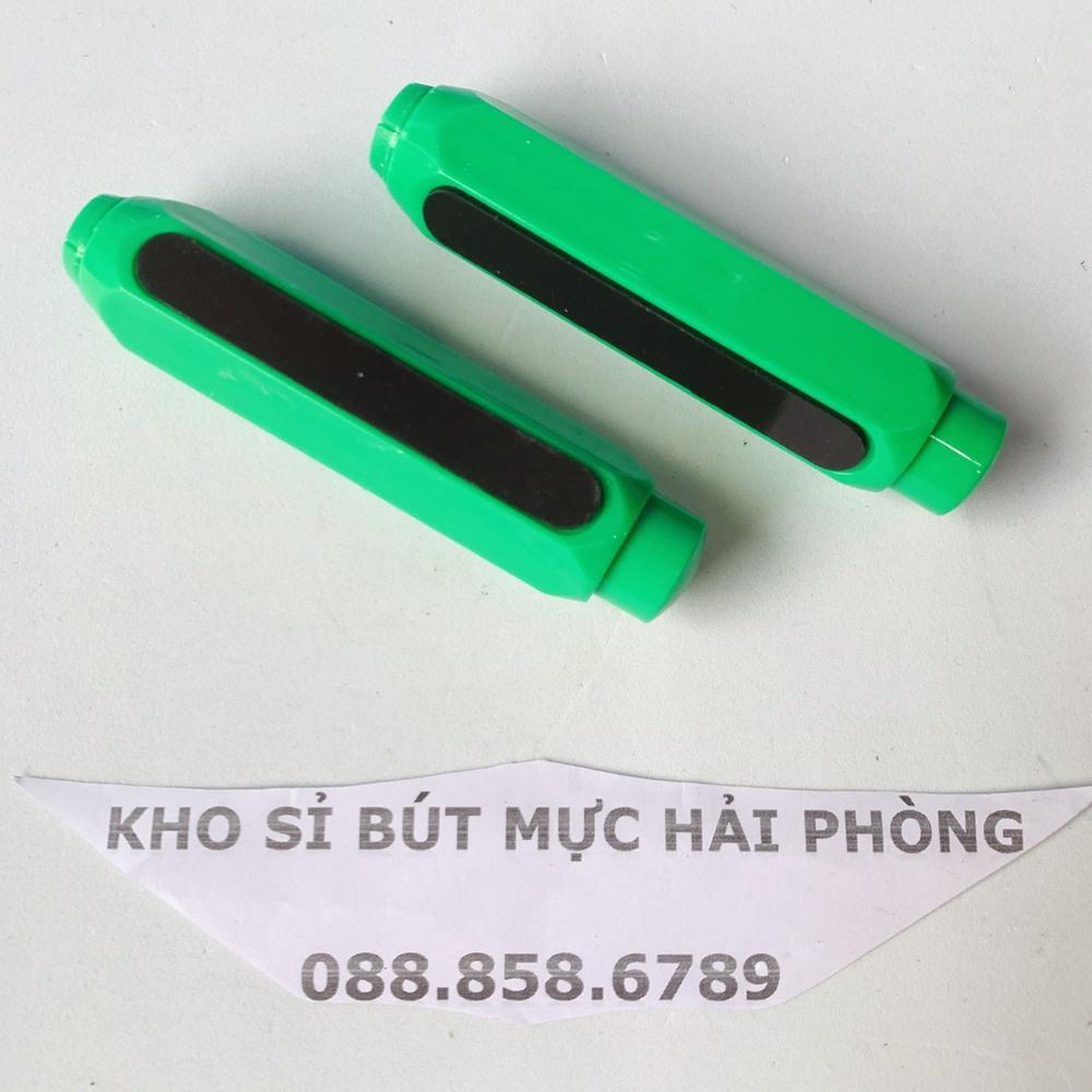 Kẹp phấn viết bảng dụng cụ trợ giảng, giành cho giáo viên và học sinh