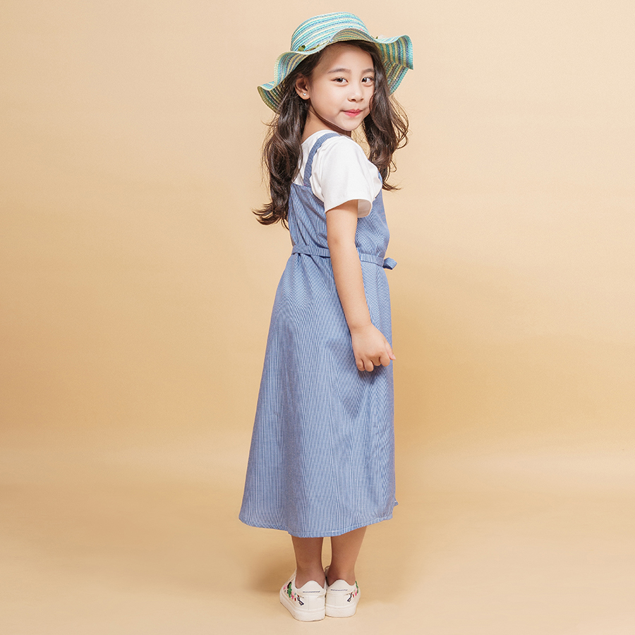Yếm xanh phối cúc dáng dài Lovekids
