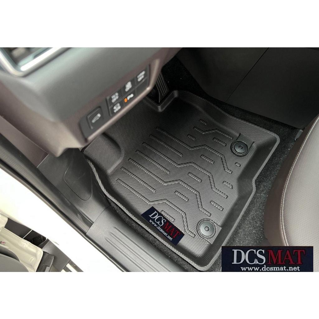 Thảm lót sàn cho xe Mazda CX8 thương hiệu DCSMAT, chất liệu TPV cao cấp