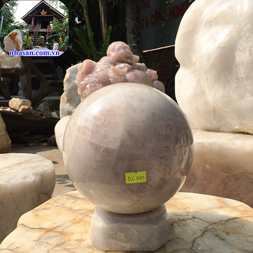 Quả Cầu Phong Thủy Đá Thạch Anh Hồng Tự Nhiên Khử Tia Ác Xạ QC770 nặng 7kg đường kính 17cm  – Vật phẩm phong thủy may mắn