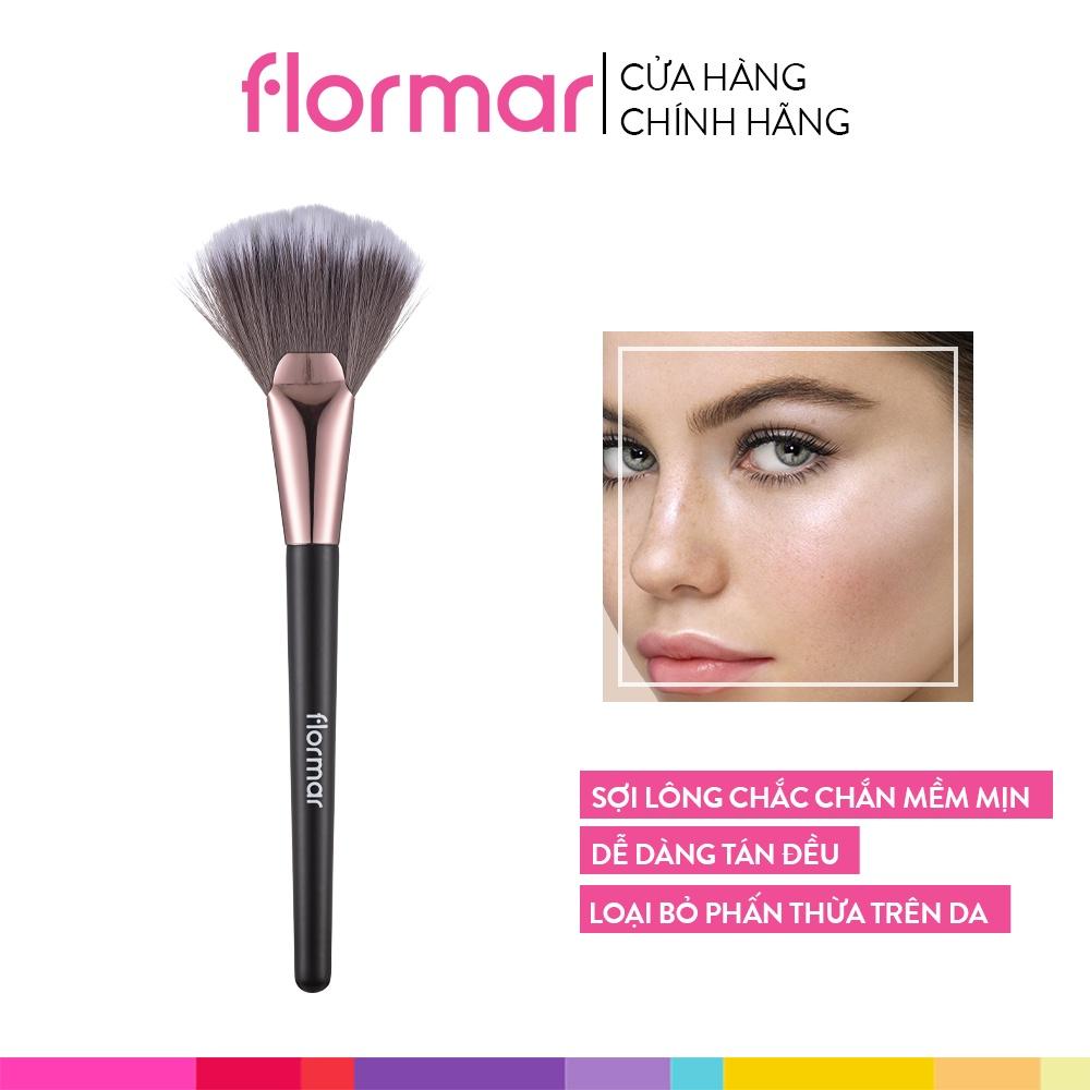 Cọ trang điểm dùng cho phấn bắt sáng Flormar Fan Brush