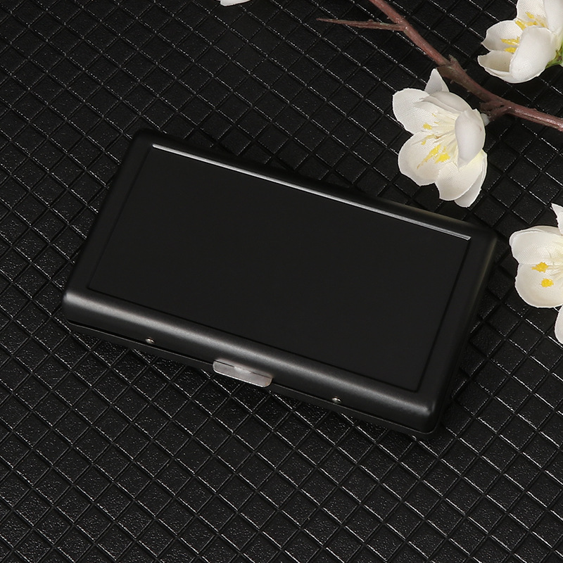 Hộp Đựng Thuốc Kẹp Kim Loại Vân Nhám 3 Màu