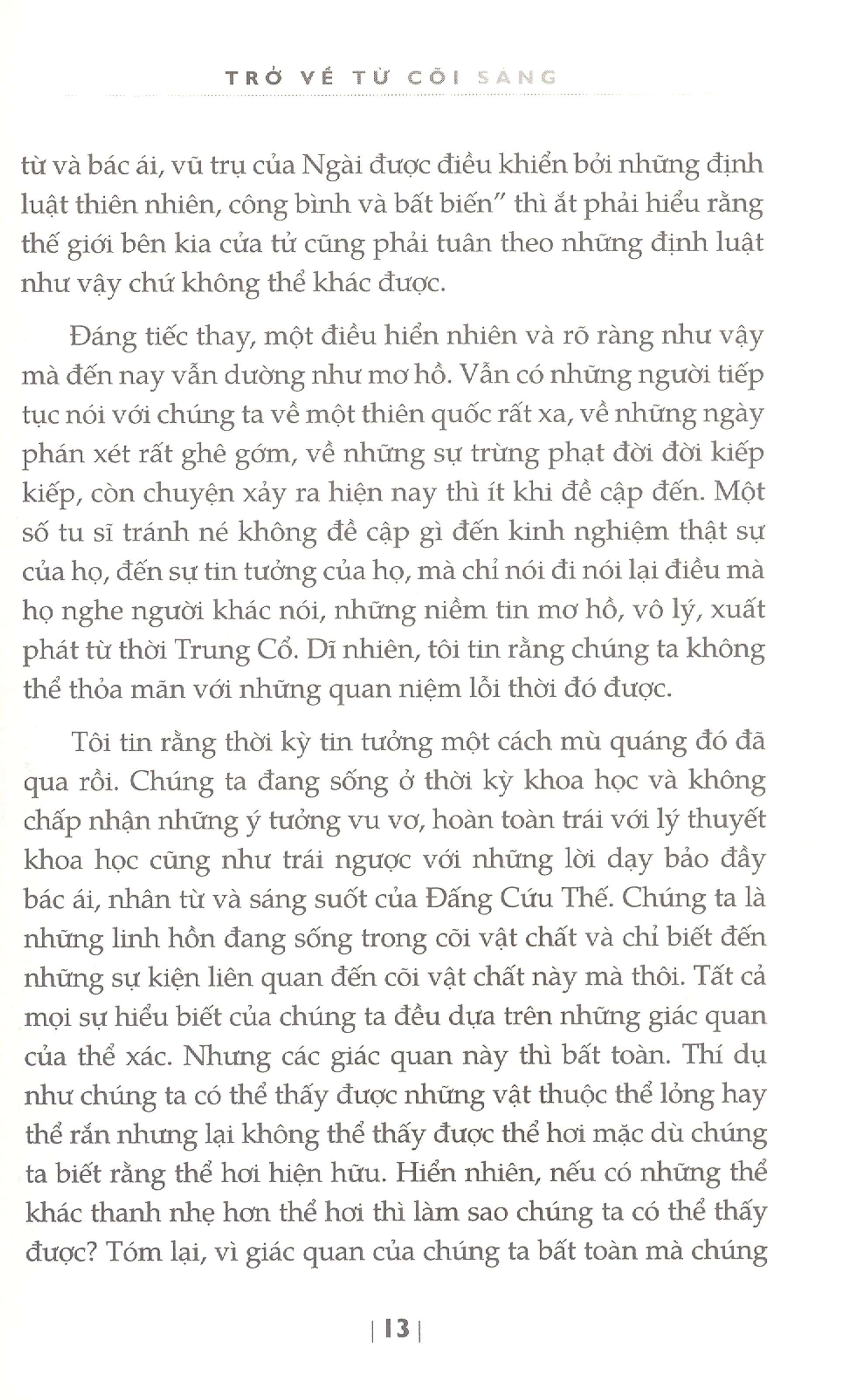 Trở Về Từ Cõi Sáng – Hé Lộ Bí Mật Về Thế Giới Bên Kia Cửa Tử - Bìa mềm - Tác Giả Nguyên Phong - First News