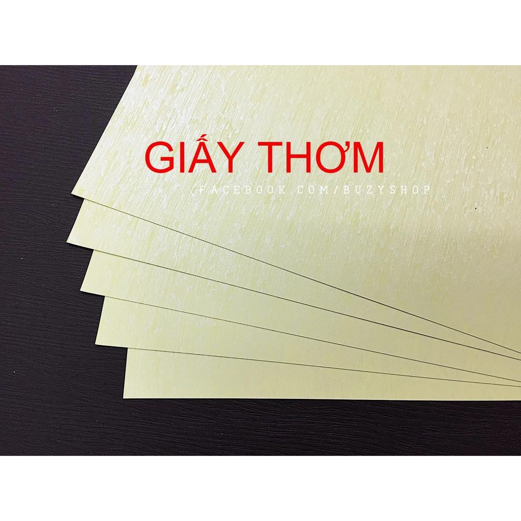 Giấy Thơm, Bìa Màu, Giấy Làm Thiệp, Scrapbook (A4) (Vàng)