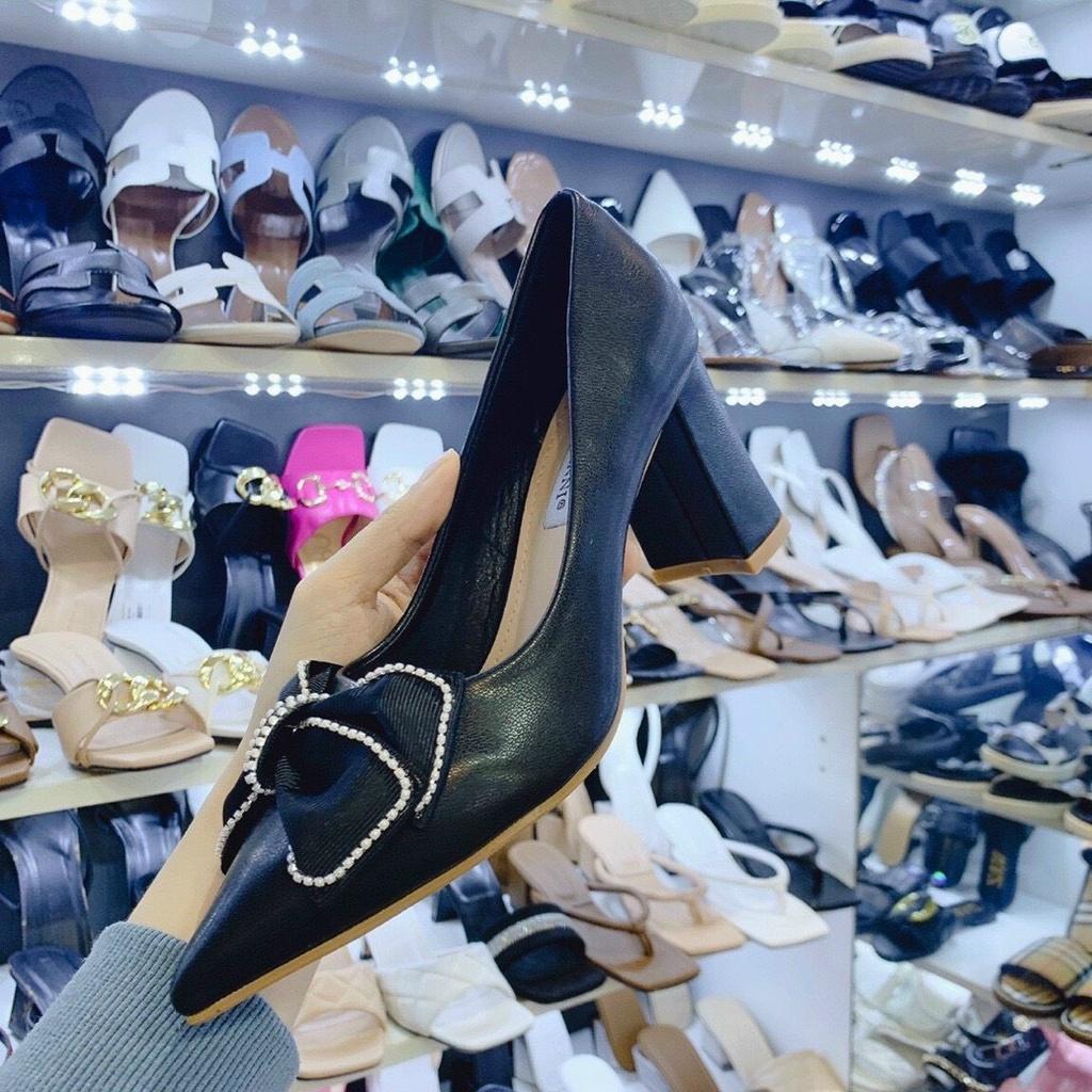 Giày cao gót mũi nhọn nơ viền hạt gót trụ vuông - 7P