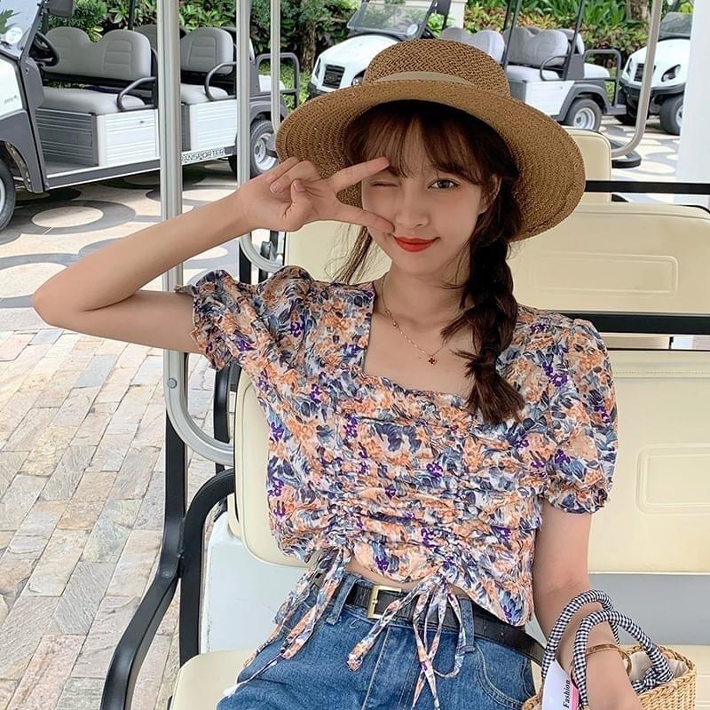 Áo hoạ tiết dây rút