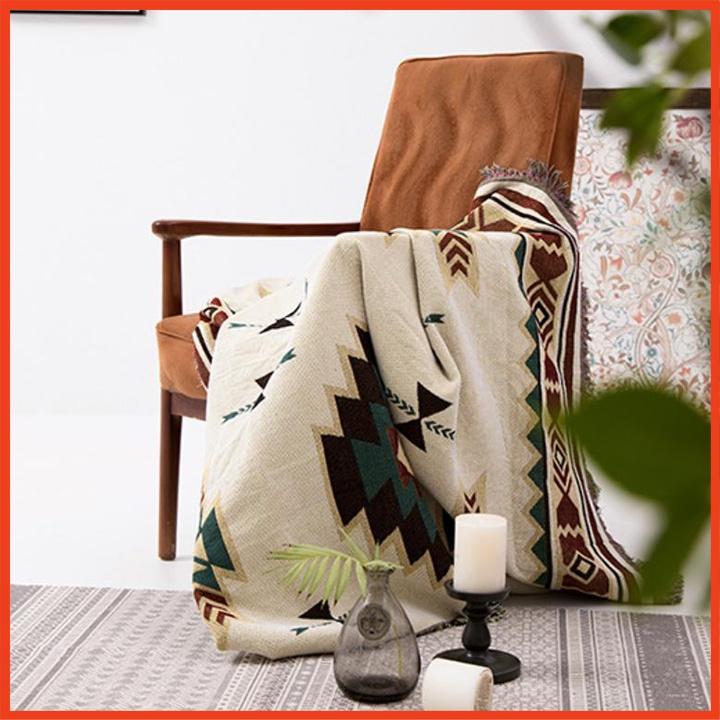Thảm phủ sofa bàn ghế trang trí nhà cửa sử dụng được hai mặt