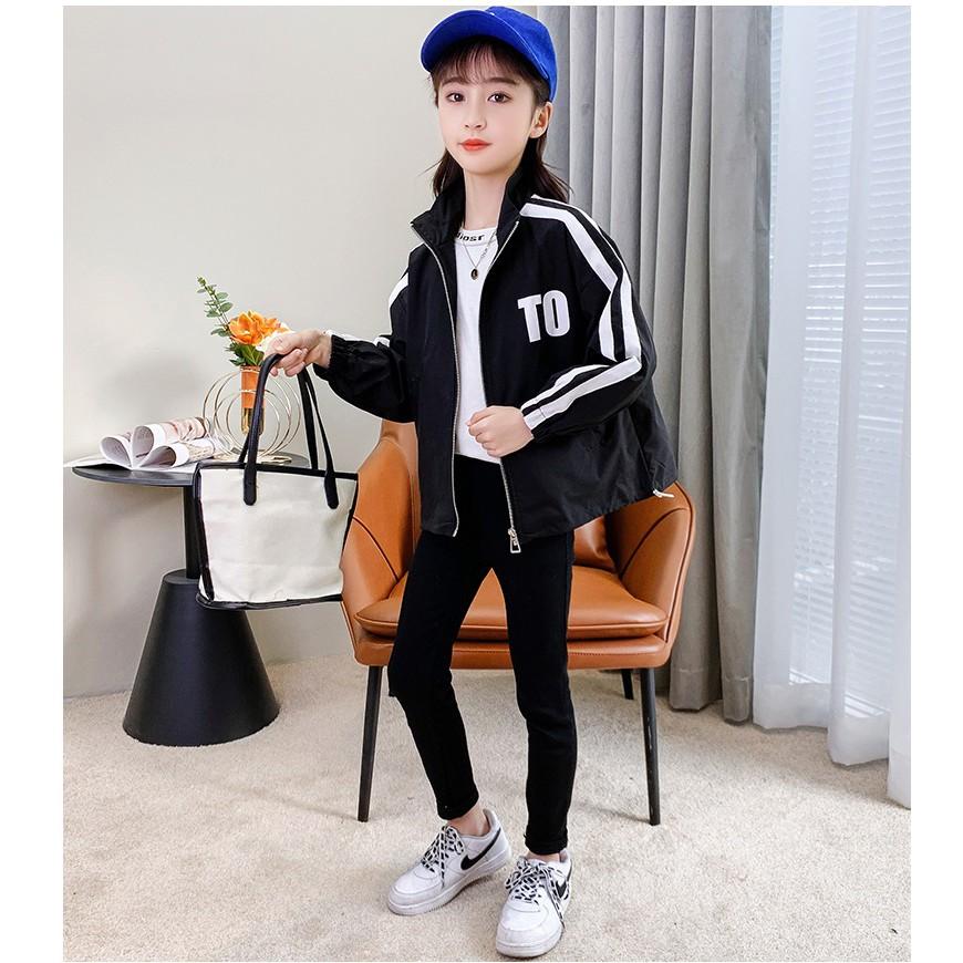 Áo khoác gió cho bé Gái vải dù in hình tay phối sọc thời trang từ 13 - 40kg 0228