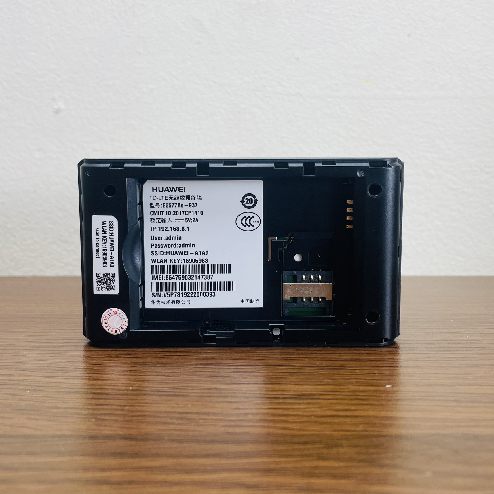 Bộ Phát Wifi 4G HUAWEI E5577B Tốc Độ 150Mb Kết Nối 16 Thiết, Pin 3000mAh Dùng 10 Giờ, Màn Hình LCD Hiển Thị Tiện Lợi, Hàng Chính hãng