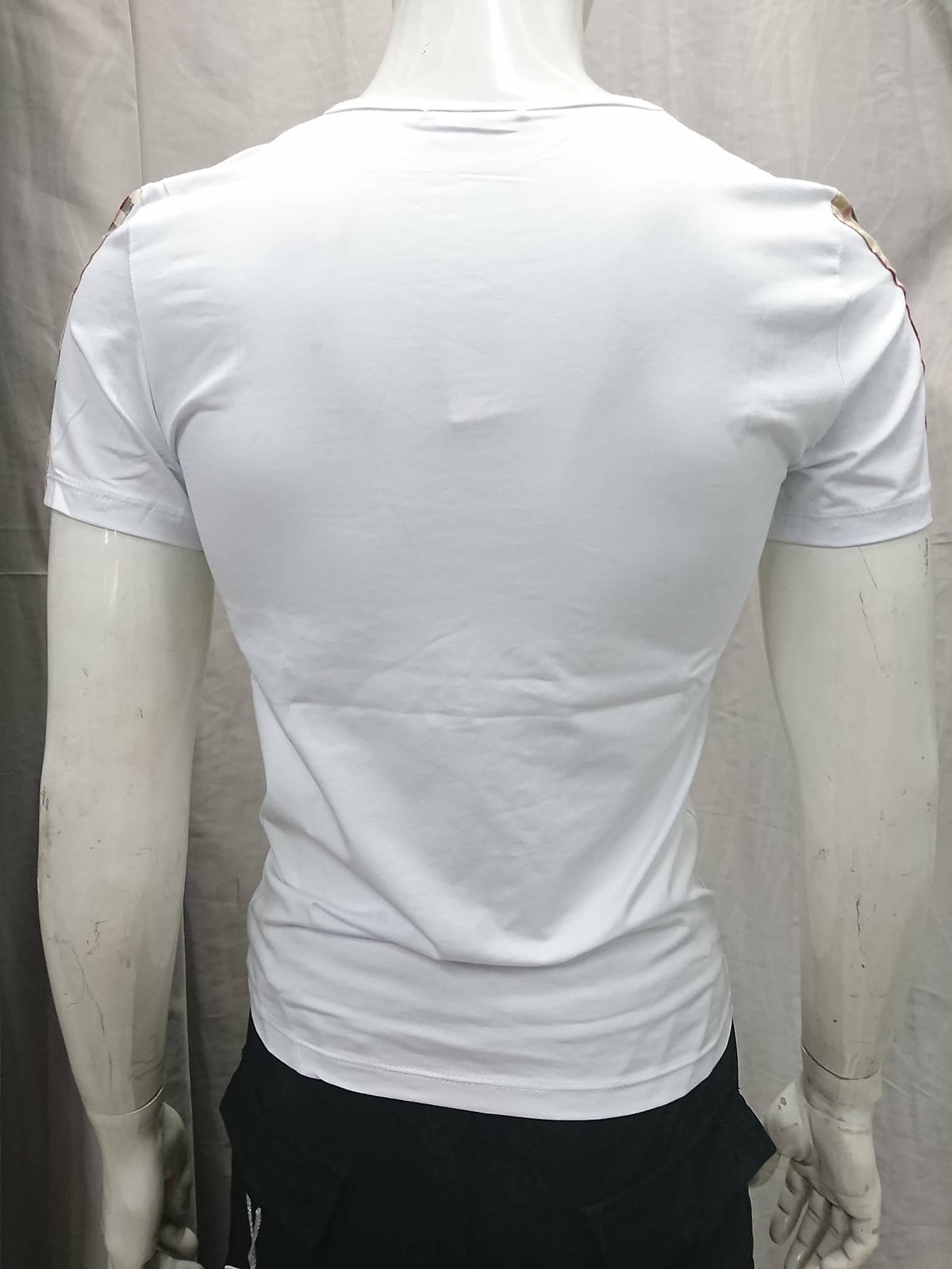 Áo thun Nam thiết kế sang trọng chất vải cotton cao cấp co giãn nhẹ dễ phối đồ phù hợp với xu hướng giới trẻ hiện nay