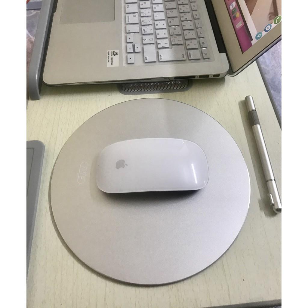 Miếng Lót Chuột Nhôm nguyên khối cho Laptop Macbook (Aluminium mouse Pad