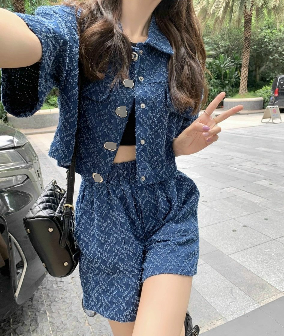 SET ÁO SƠ MI CROPTOP TAY NGẮN SUÔNG RỘNG DENIM JEANS + QUẦN NGẮN SHORTS ỐNG RỘNG LƯNG CAO ĐI CHƠI DẠO PHỐ ĐI BIỂN