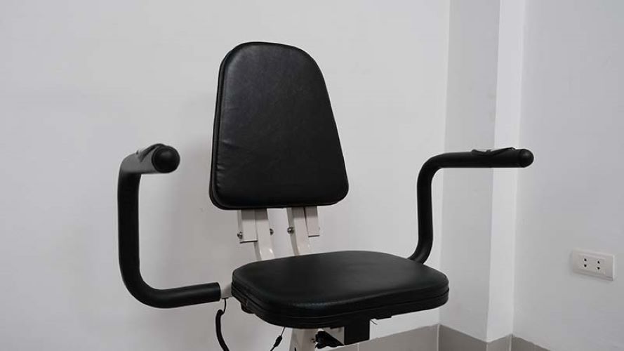 (Mẫu mới 2025) Xe đạp tập liên hoàn tay chân phục hồi chức năng BC81013, xe đạp vận động tại nhà với 14 cấp độ, đệm ngồi êm ái, chắc chắn. Xe đạp tập phục hồi sau tai biến tại nhà.