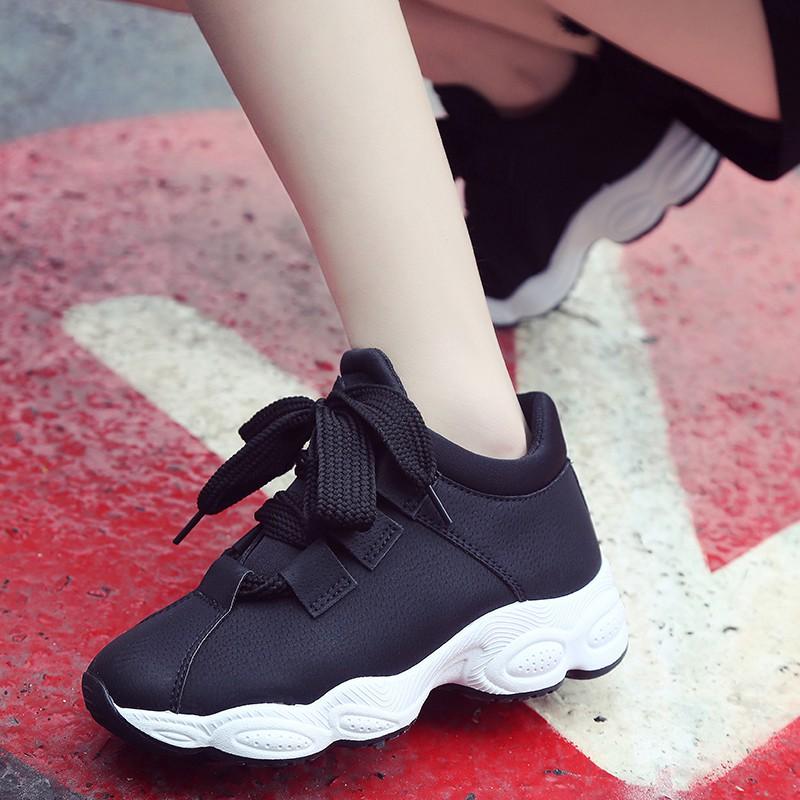 Korean style mesh sports shoes